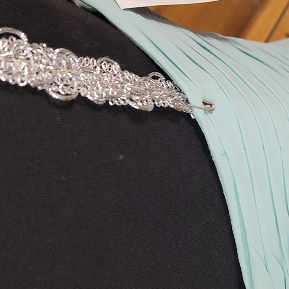 NEW! Allure Prom / Formal Mint Long Dress - Picture 3 of 9